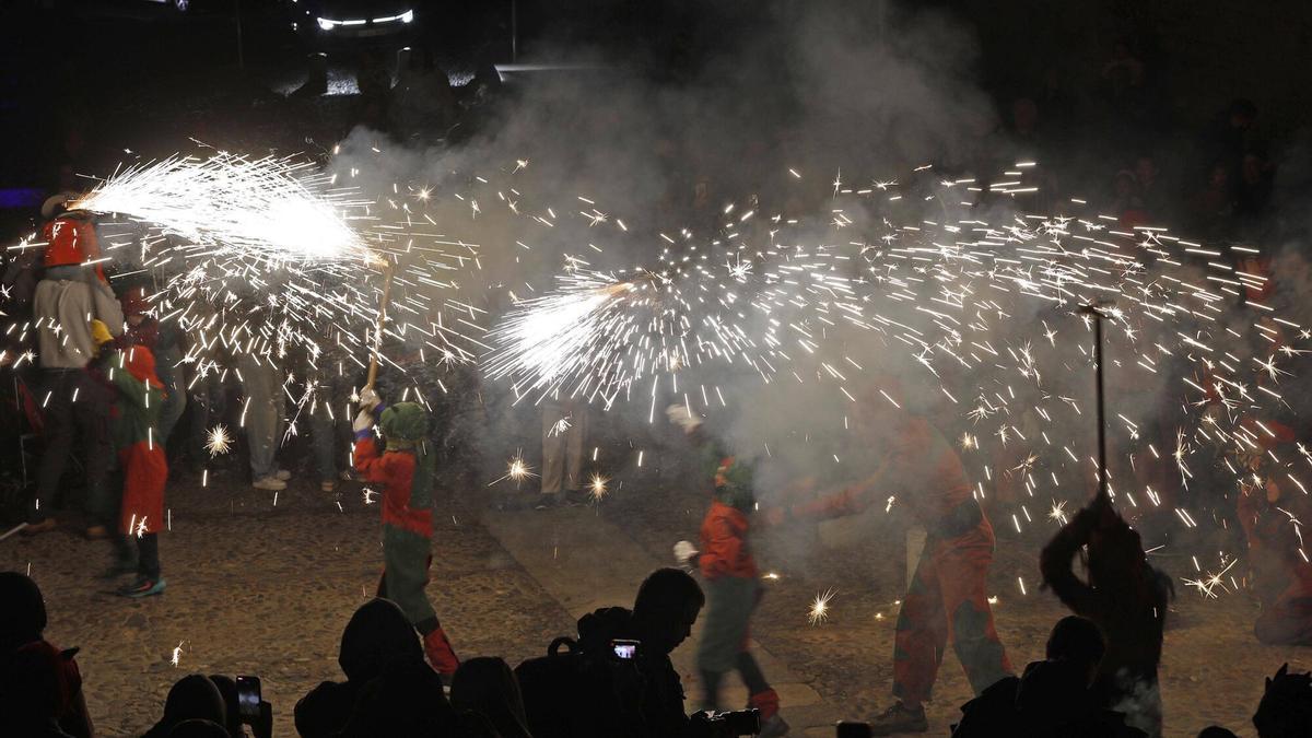 Les imatges del correfoc infantil