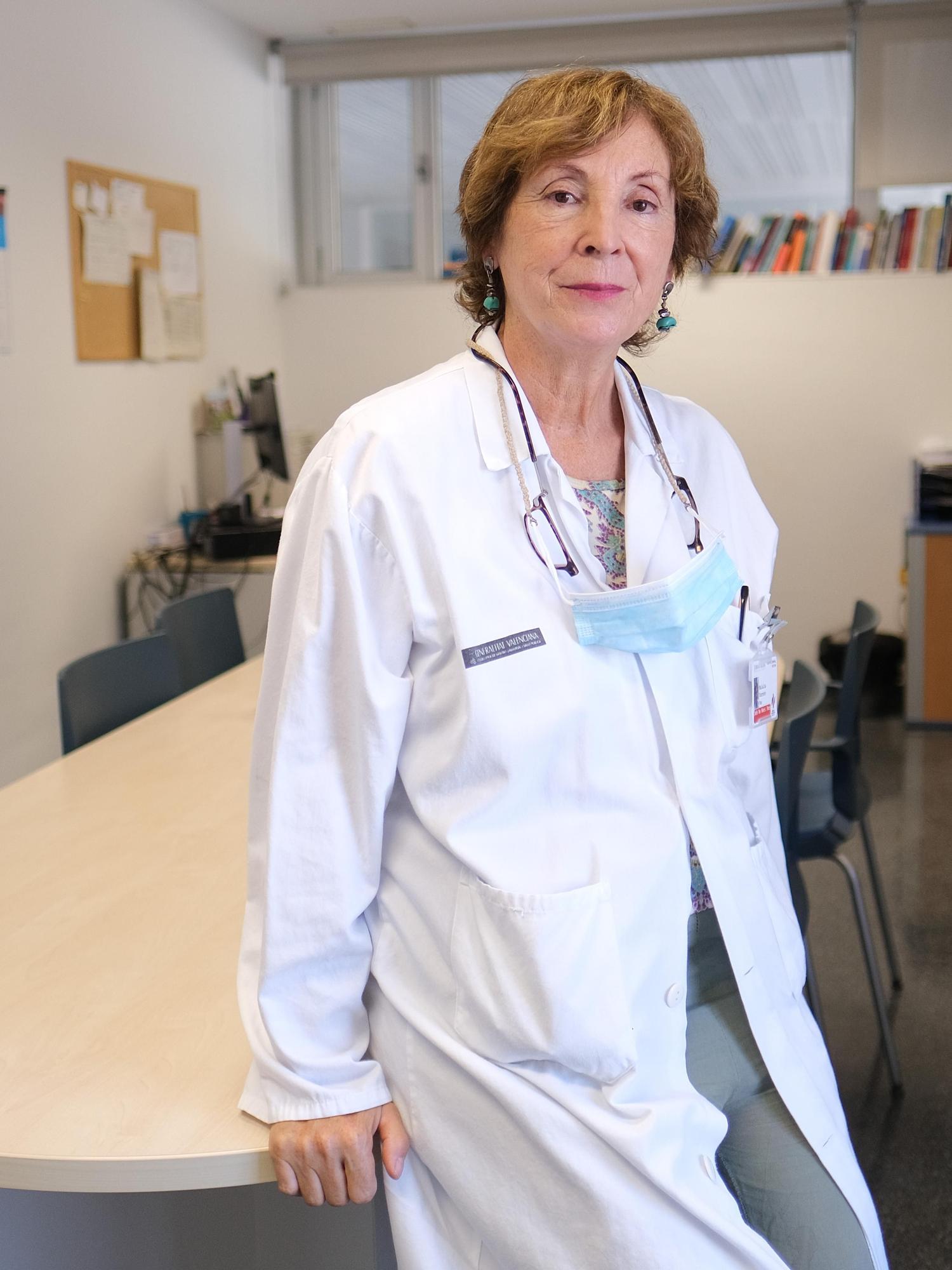 La doctora Eulalia Carrato se jubila tras ejercer la Psiquiatría durante 37 años.