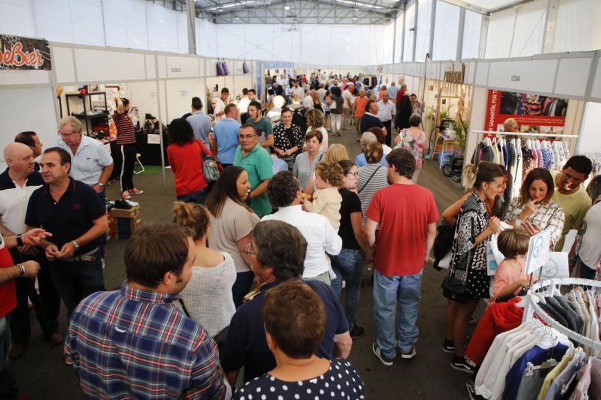 Ambiente en la feria.