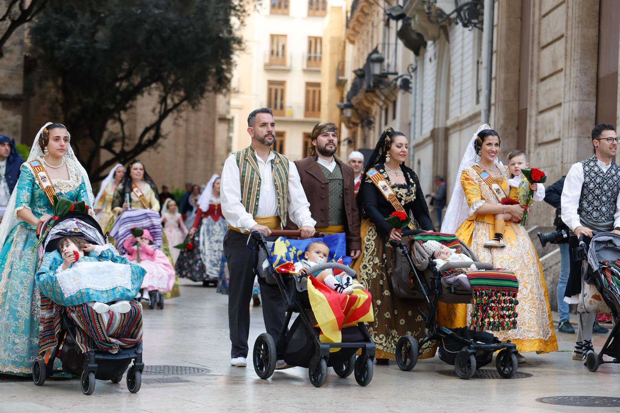 Búscate en el primer día de la Ofrenda en la calle San Vicente entre las 17:00 y las 18:00