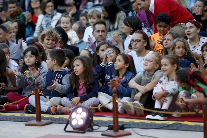 Espectáculo de circo en el Centro de Historias