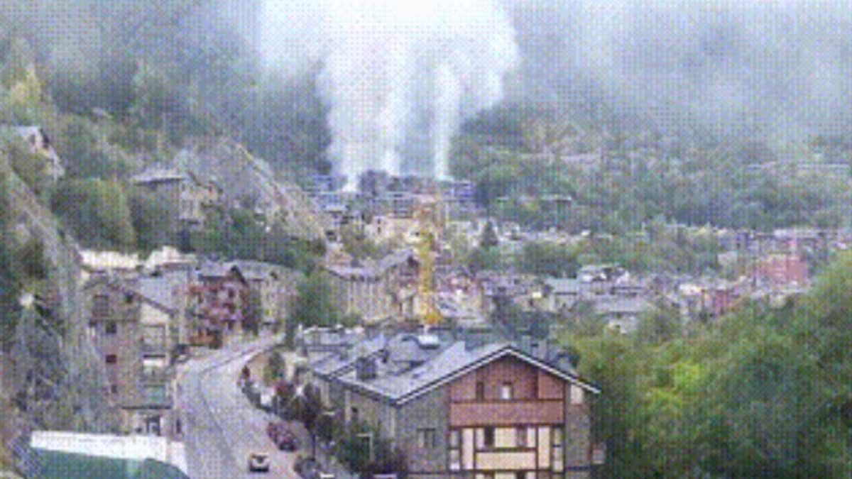 un-incendio-destruye-la-querola-de-ordino-la-lujosa-y-singular