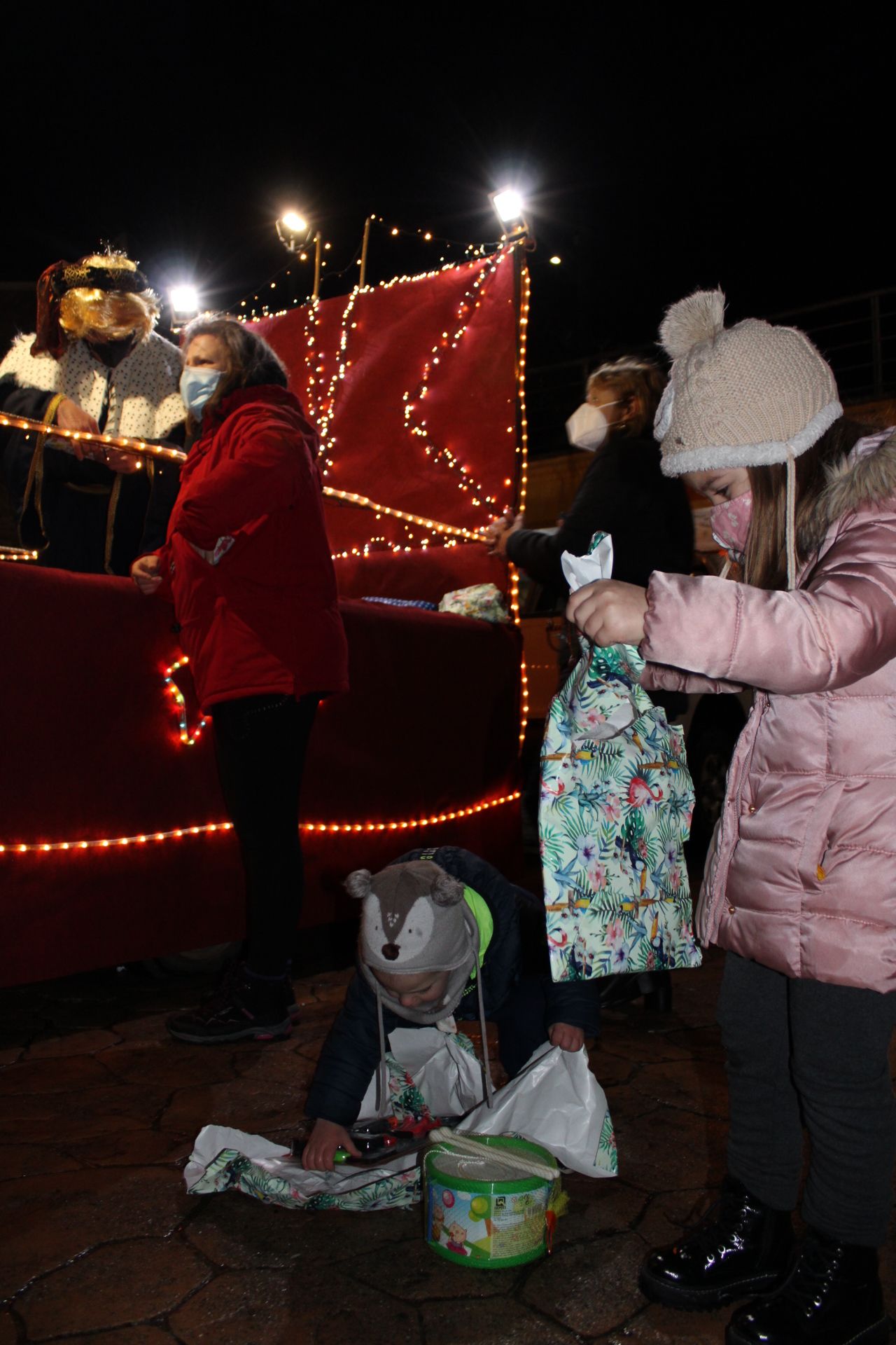 Los Reyes Magos, muy atareados en Lubián