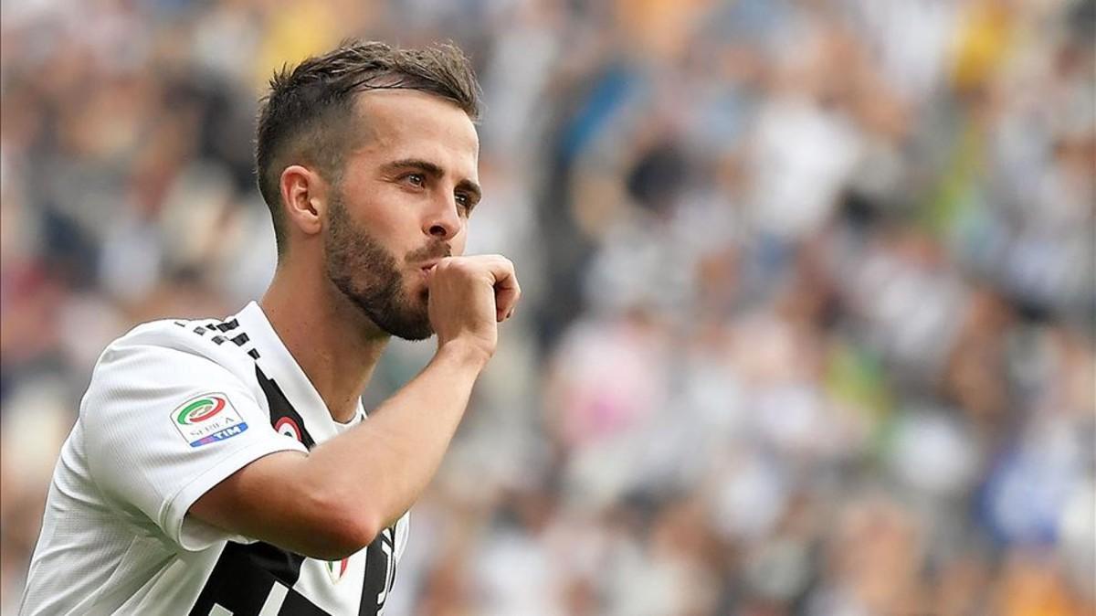 Pjanic podría protagonizar un culebrón este verano