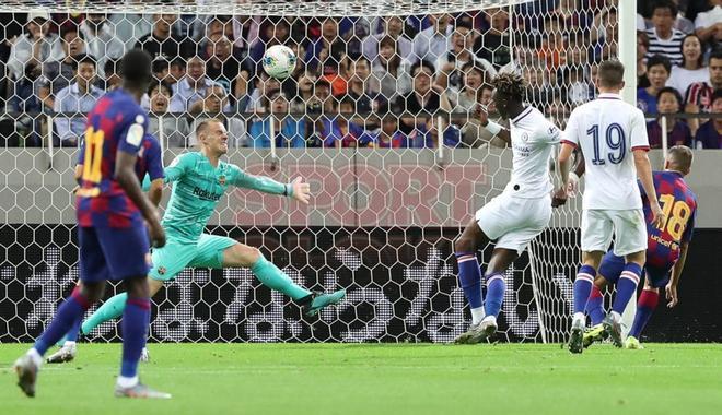 Imágenes del primer partido de pretemporada del FC Barcelona contra el Chelsea, amistoso correspondiente a la Rakuten Cup y disputado en el estadio Saitama.