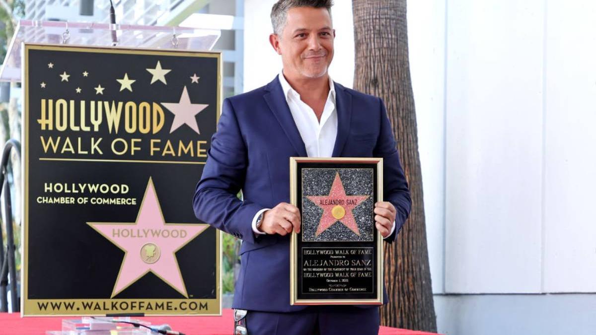 Alejandro Sanz recibe su estrella en el Hollywood walk of fame