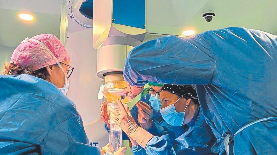 Reivindican dotar de personal al Hospital General de Castellón para manejar el robot de alta tecnología contra el cáncer