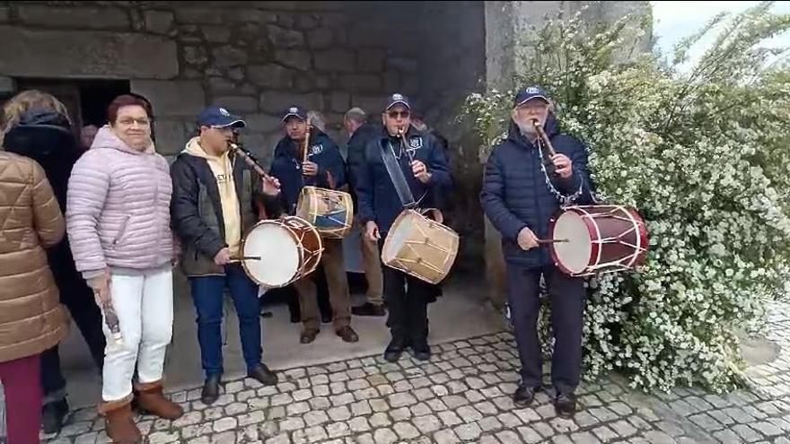 Vecinos celebran la romería de San Albín en Fermoselle