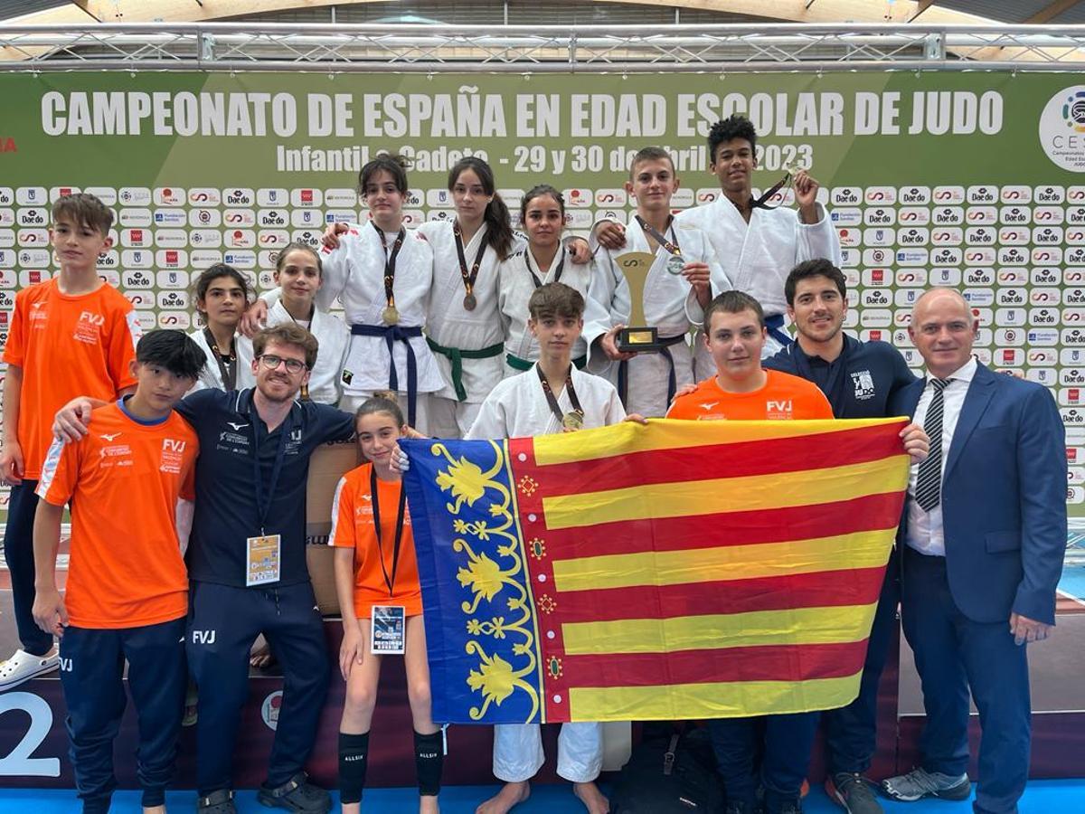 La Comunitat Valenciana se proclamó campeona después de lograr 21 medallas, siendo 8 de oro, 1 de plata y 12 de bronce.