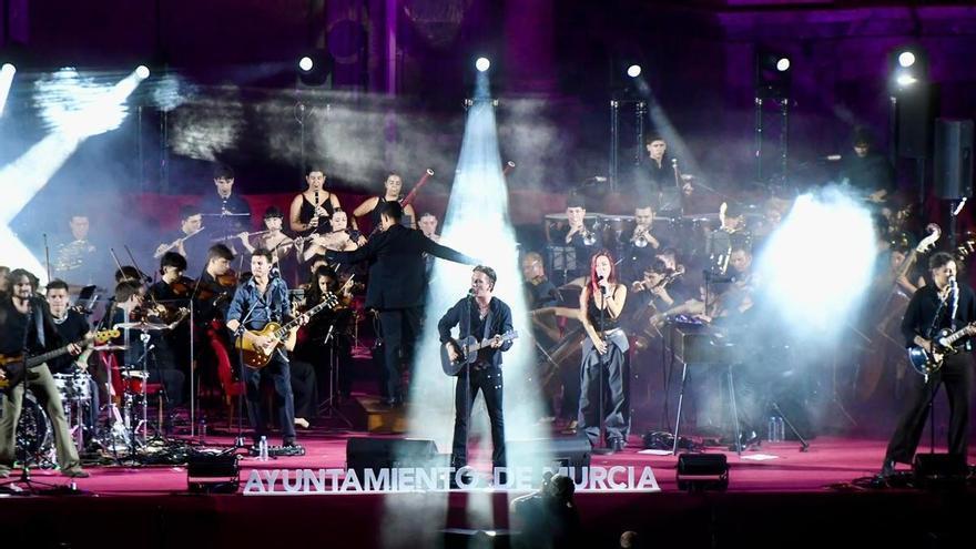 Walls pregona la Feria con una declaración de amor: "Murcia me ha dado al amor de mi vida, con quien espero formar una familia murciana"