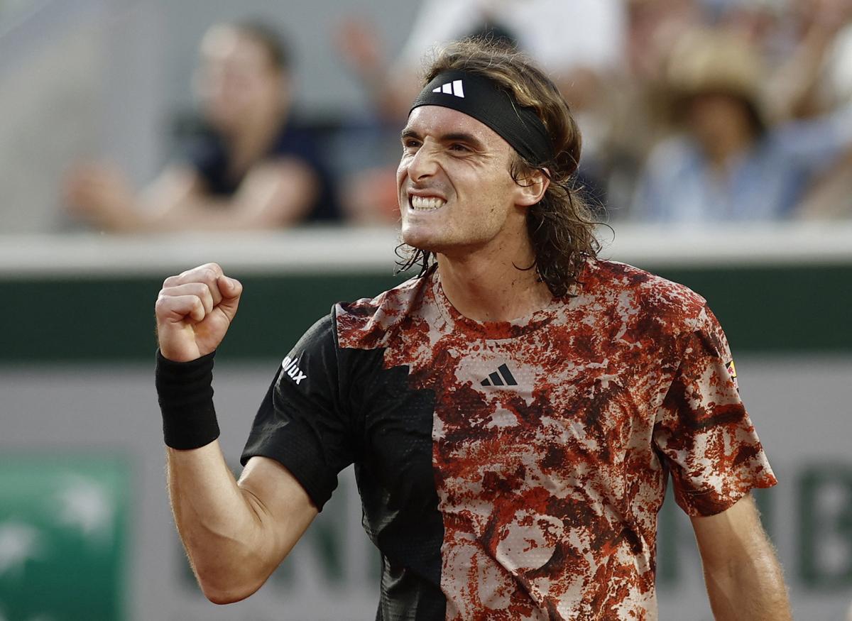Stefanos Tsitsipas celebra su victoria ante Ofner y el pase a cuartos de final