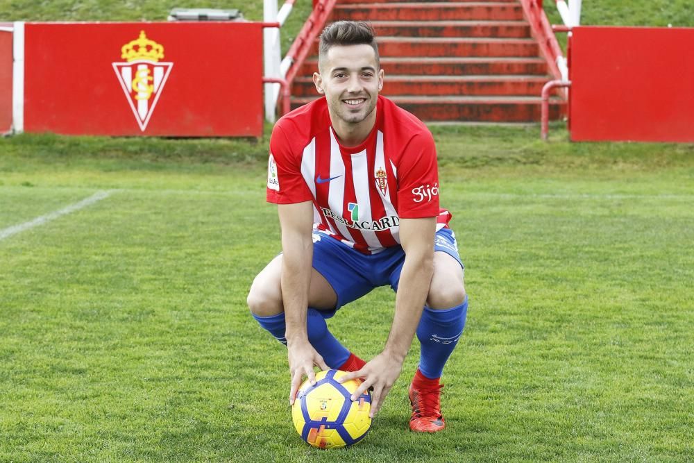 Presentación de Jony como jugador del Sporting