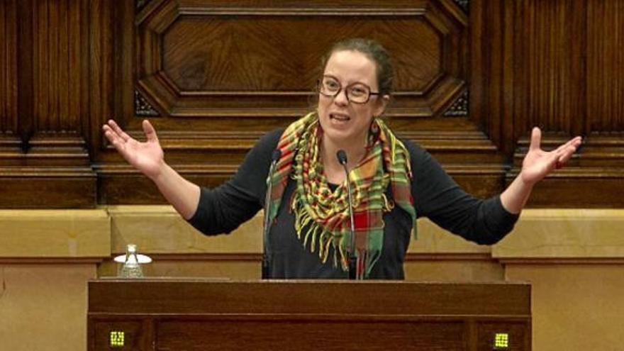 La diputada de la CUP Eulàlia Reguant en una intervenció al Parlament de Catalunya