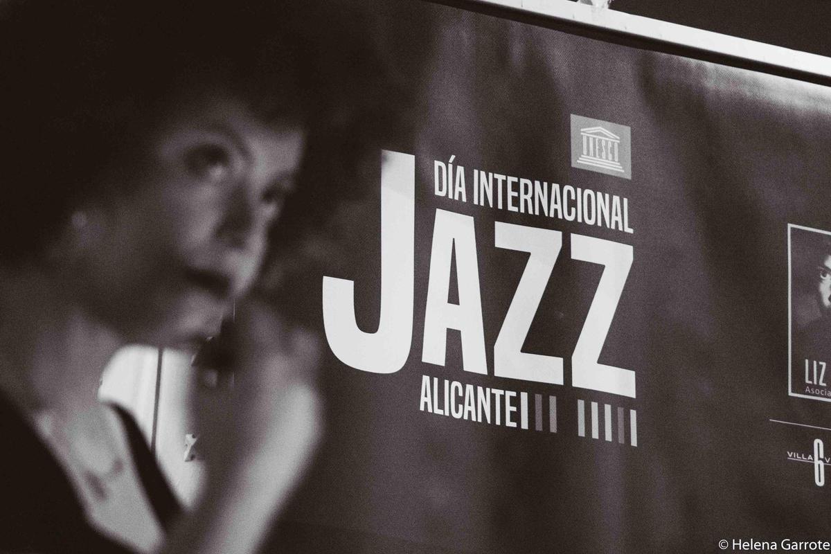 Klaud Gandia y Simone Catelacci protagonizan la noche de JazzDay en Life Shisha Lounge