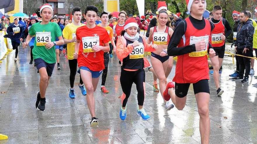 La edición del año pasado de la carrera de San Silvestre de Ourense. // Iñaki Osorio