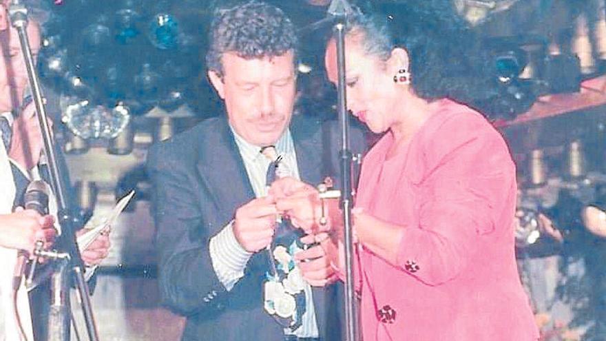 Manuel García Riaño, junto a Lola Flores
