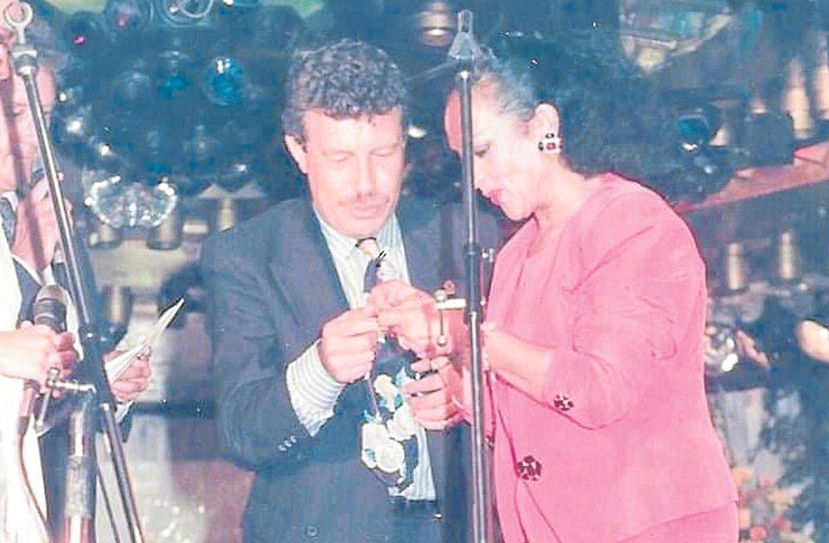 Manuel García Riaño, junto a Lola Flores