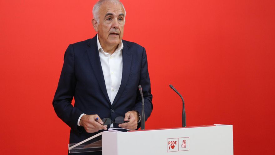 El PSOE exige al Gobierno regional un nuevo plan de movilidad eléctrica