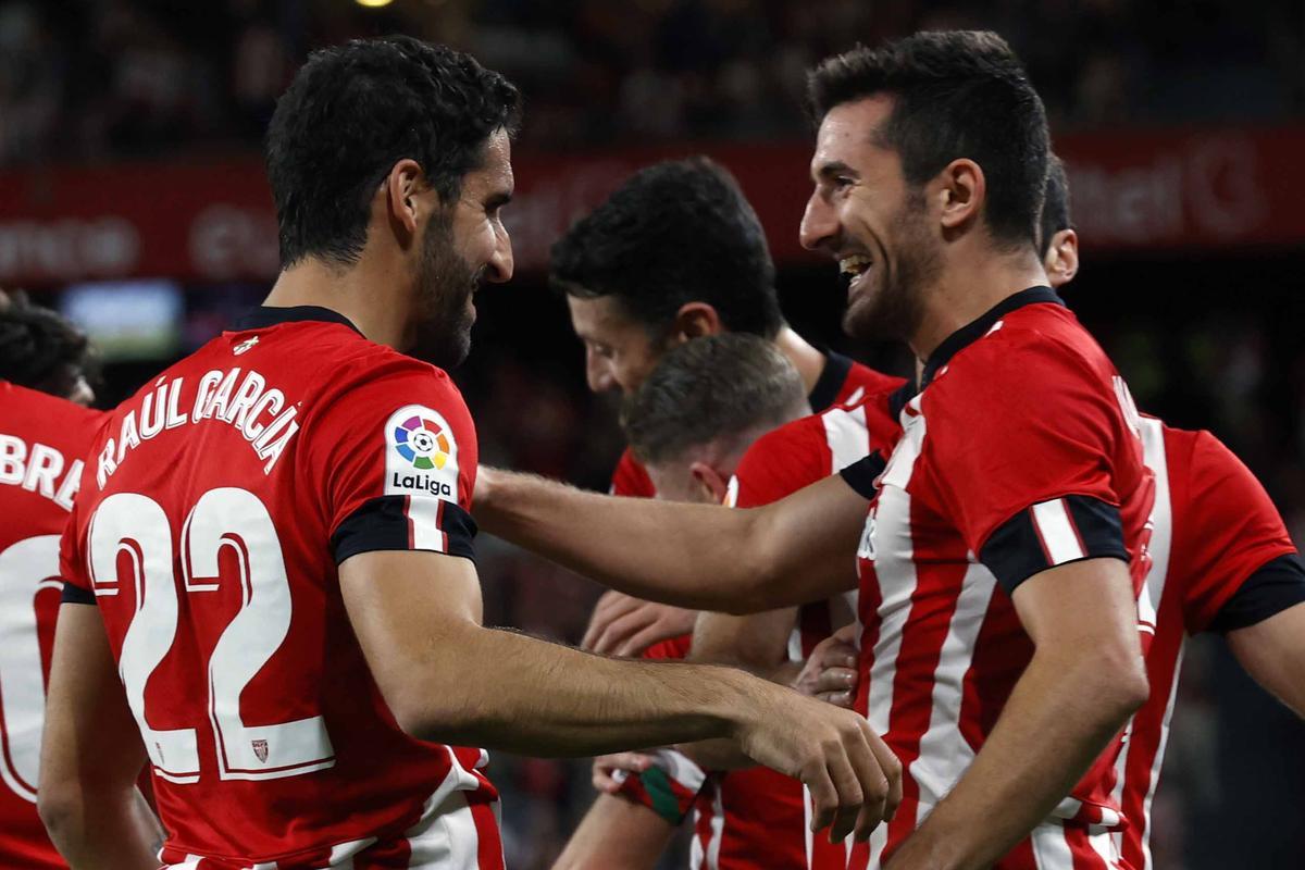 Resumen, goles y highlights del Athletic Club 3 - 0 Valladolid de la jornada 14 de LaLiga Santander