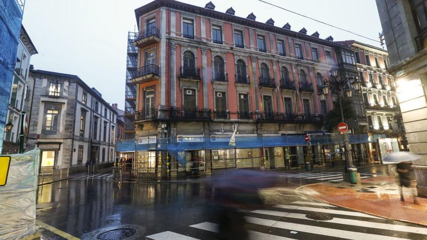 El edificio, fotografiado ayer. | Luisma Murias