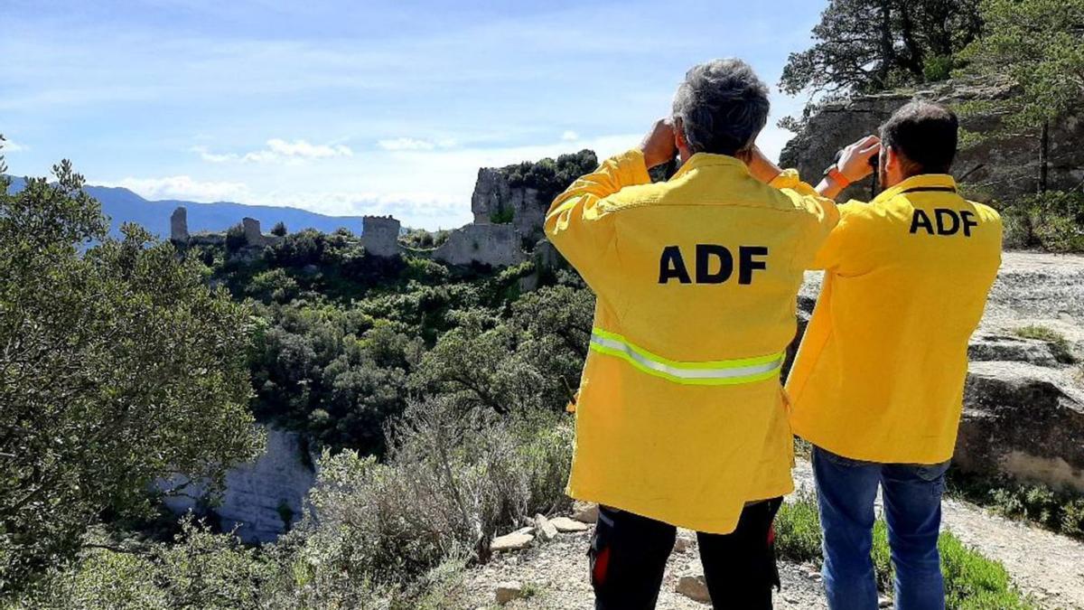 Voluntaris de l’ADF Els Cingles realitzant tasques de patrullatge | ADF ELS CINGLES