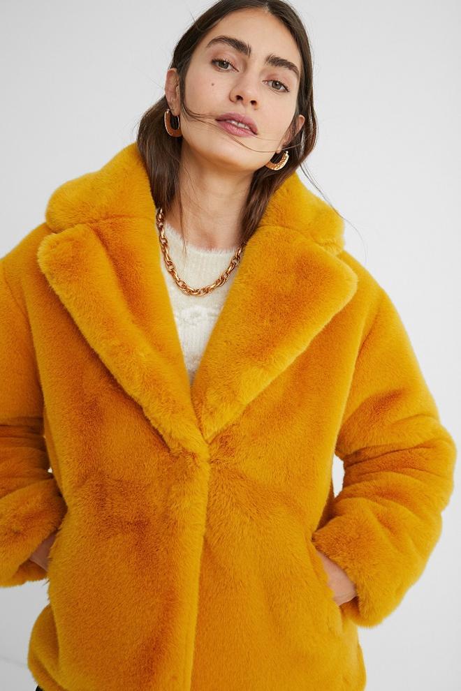 Los abrigos de pelo (de Zara a Lefties) que comprar este invierno y guardar  para siempre - Woman