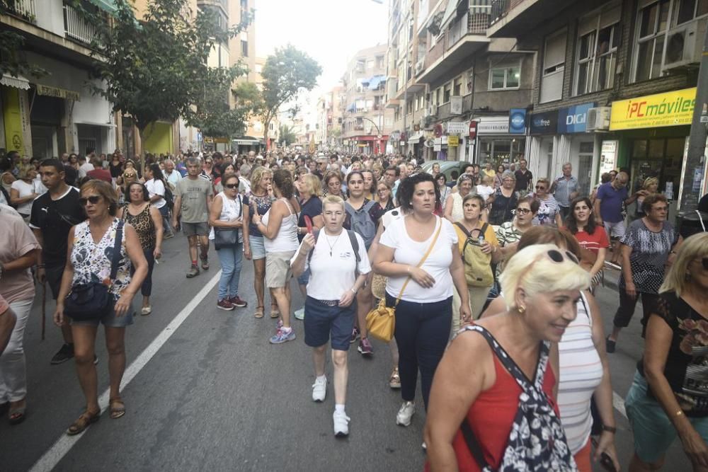 La Fuensanta baja en romería hasta la Catedral