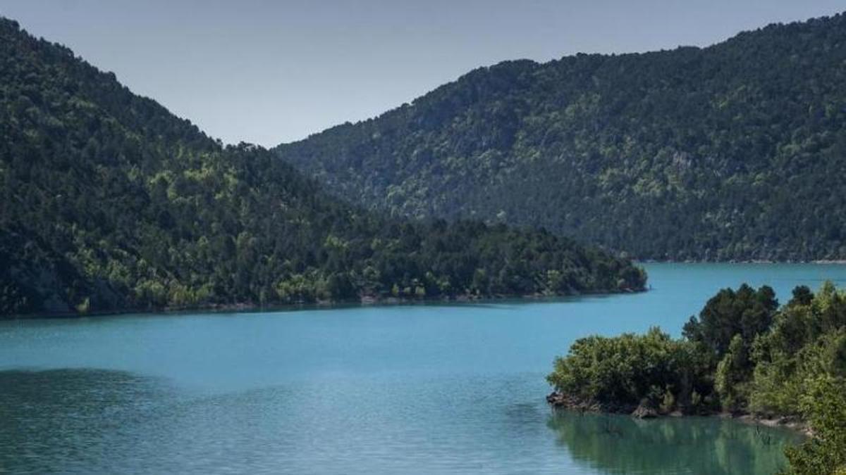 El embalse de El Grado, en la provincia de Huesca, en una imagen de archivo.