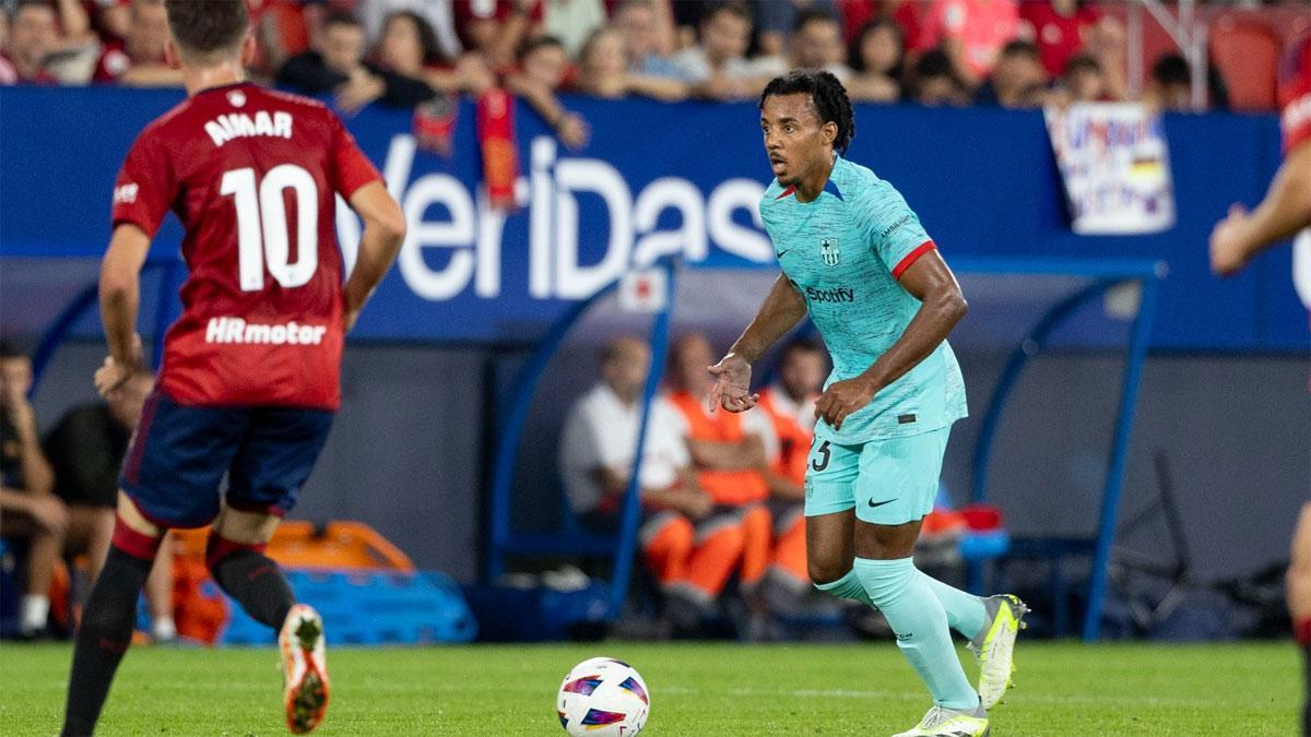 Jules Koundé brilló con luz propia en el último partido del Barça