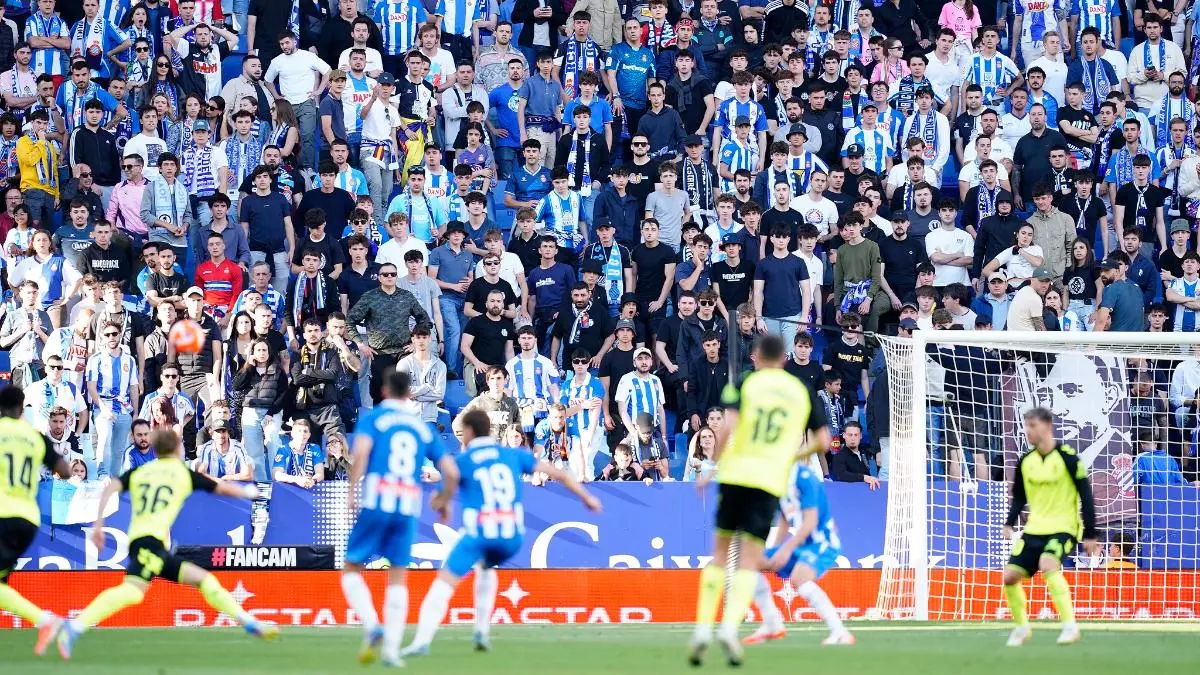 ?Se jugar芍 el Espanyol - Bar?a a puerta cerrada?