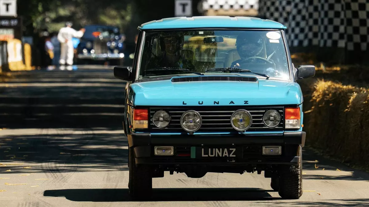 El nuevo Ranger Rover eléctrico se hace de rogar, pero este restomod es un sustituto más que interesante