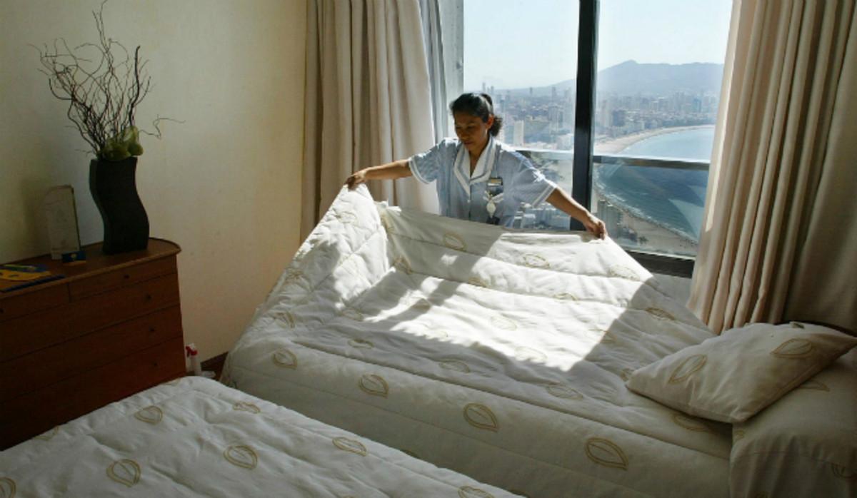 camarerahotellorenzo camarerahotellorenzo