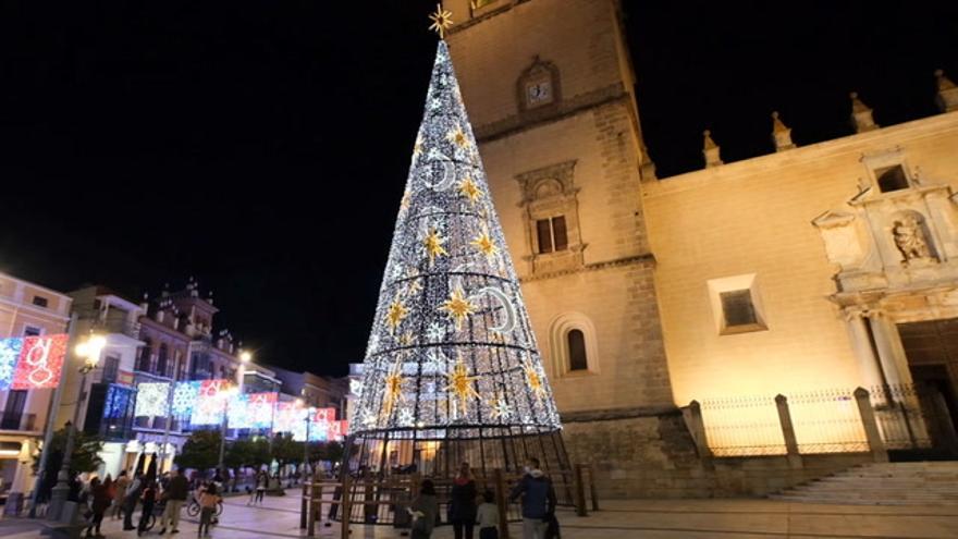 Así fue el alumbrado de las luces de Navidad en Badajoz