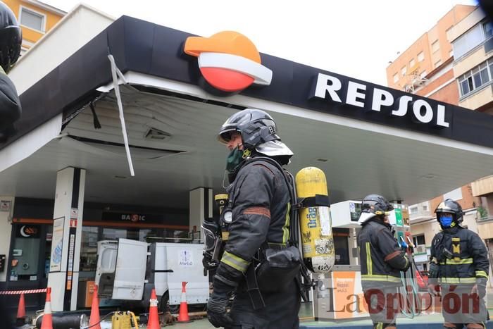 Explosión en una gasolinera de Cartagena