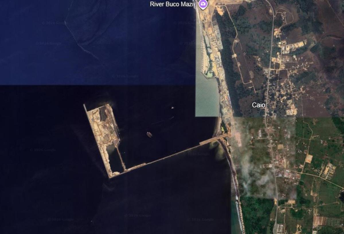 Puerto de Caio (Angola) en 2025.JPG