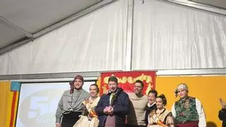 Noche de reconocimientos en una falla del Port de Sagunt