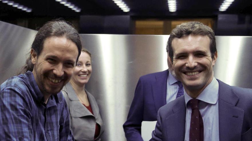 Pablo Iglesias y Pablo Casado, en una imagen de archivo.