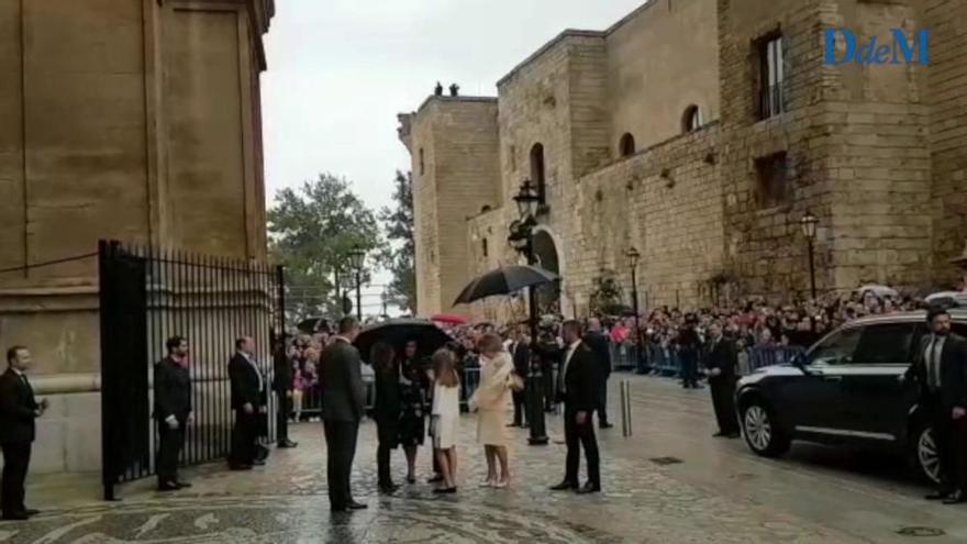 Los Reyes asisten a la misa de Pascua en la Catedral de Mallorca