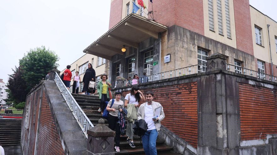 Publicadas las listas de las oposiciones a Secundaria, que finalizan con un centenar de vacantes