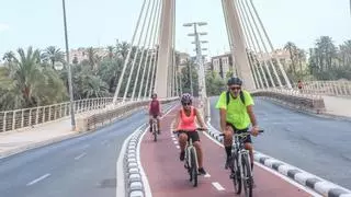 PP y Vox se replantean ampliar las estaciones de bici en Elche por el déficit