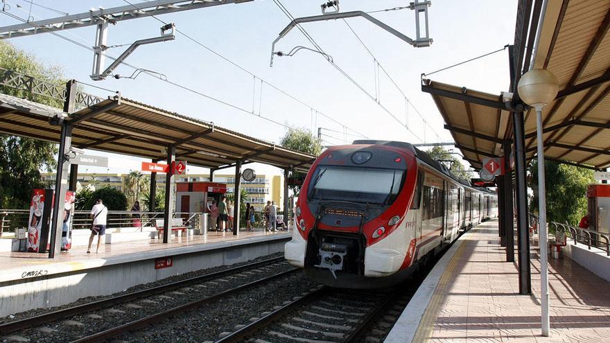 Estación de Cercanías de Renfe en Los Álamos.