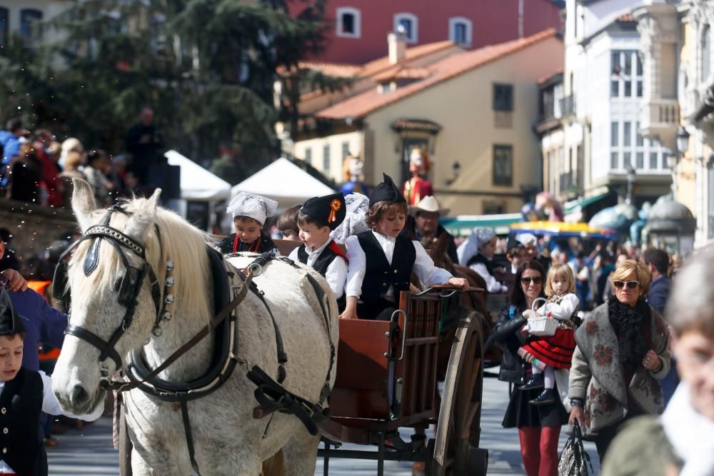 Pregón y desfile de las fiestas de El Bollo en Avilés