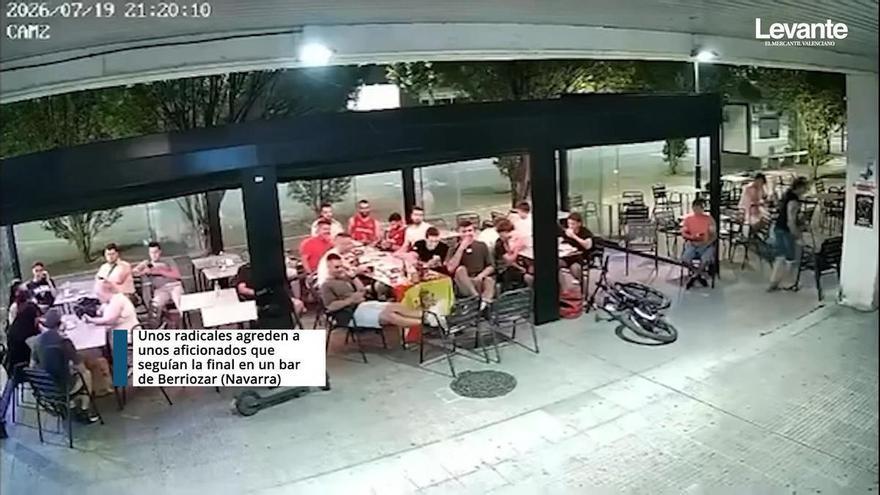 Unos radicales agreden a unos aficionados que seguían la final en un bar de Berriozar (Navarra)