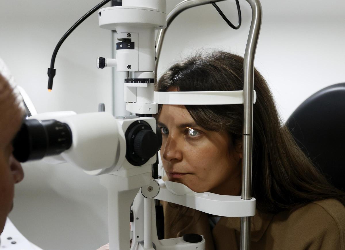 IMO Grupo Miranza ofrece cirugía personalizada para liberarse de las gafas.