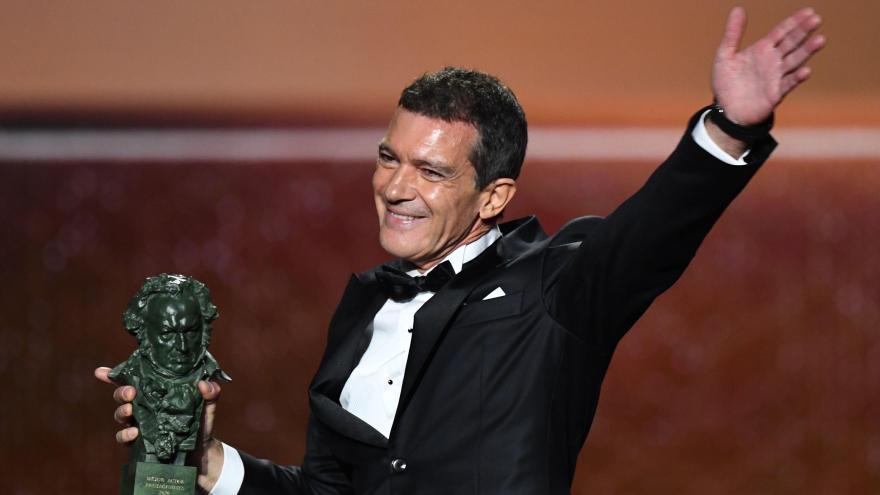 Antonio Banderas: "Soy un luchador, no me rindo por una pandemia ni por nada"