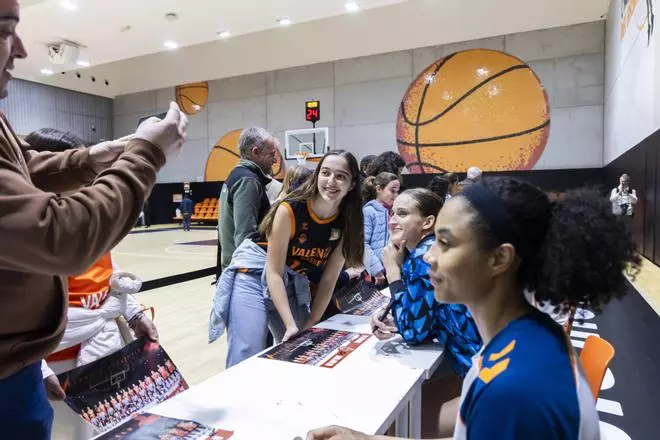 Búscate en el entrenamiento del Valencia Basket