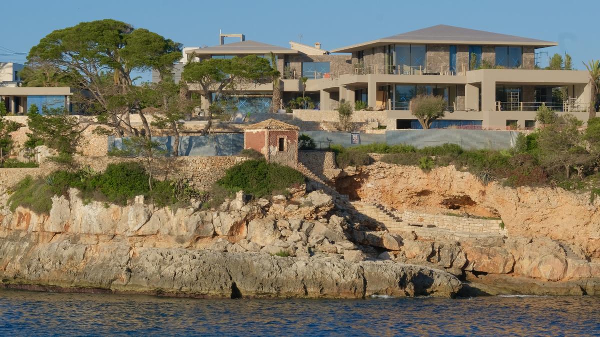 Fachada de la nueva casa de Rafa Nadal y Mery Perello en Mallorca, en la localidad de Porto Cristo