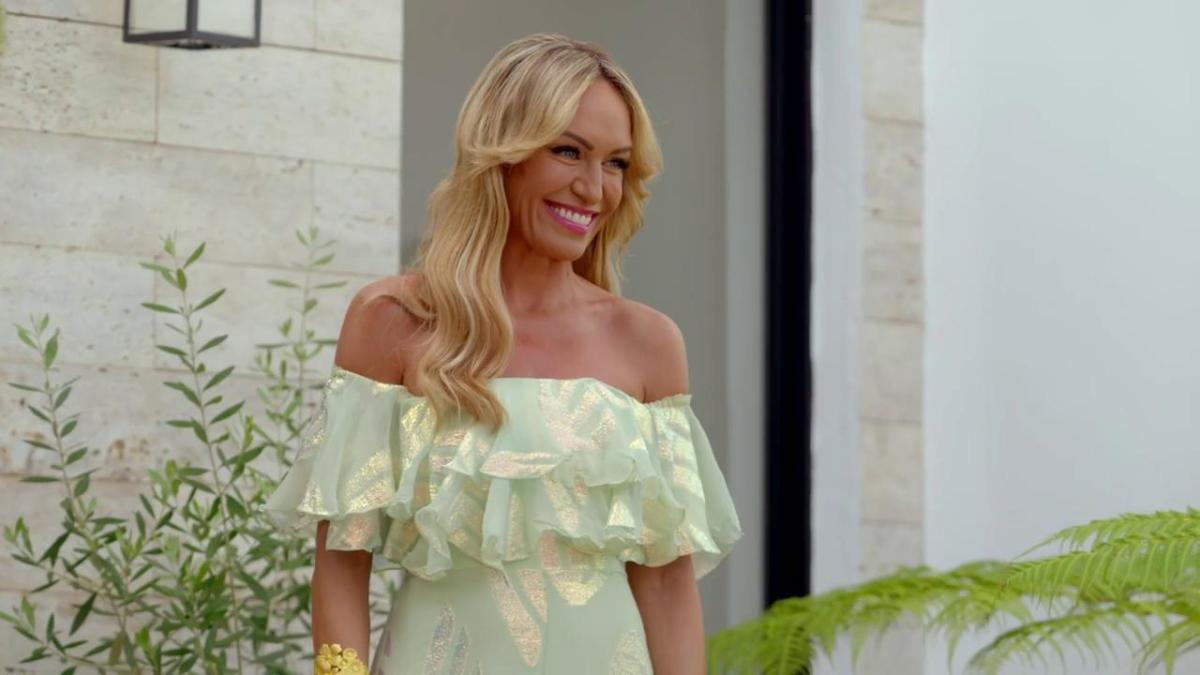 'Vaya vacaciones' en Telecinco: Cristina Porta celebra su cumpleaños junto al resto de concursantes