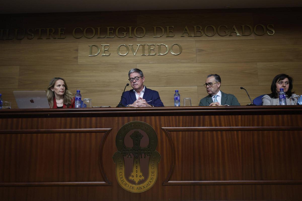 Aída Díaz-Tendero, Enrique Rodríguez Blanco, Antonio González-Busto y María Josefa García Tamargo.
