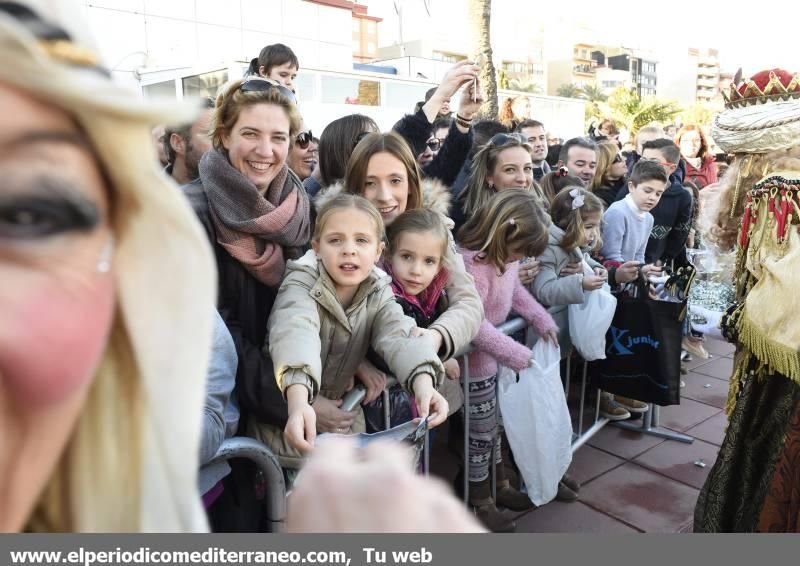 Los Reyes Magos reparten regalos en la provincia